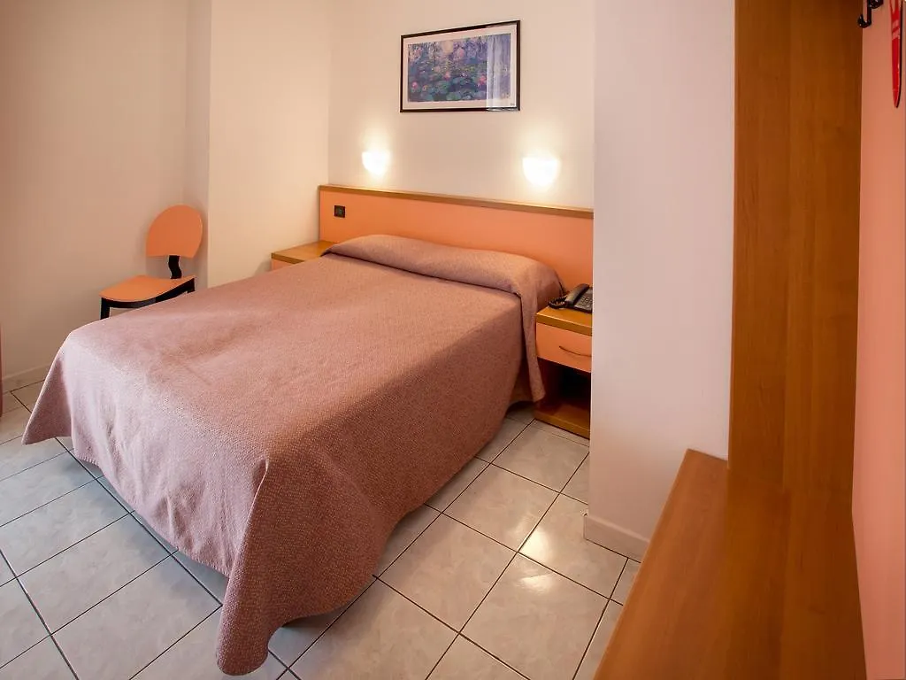 Hotel Sileoni Dependance Villa Antonio Marina di Cecina