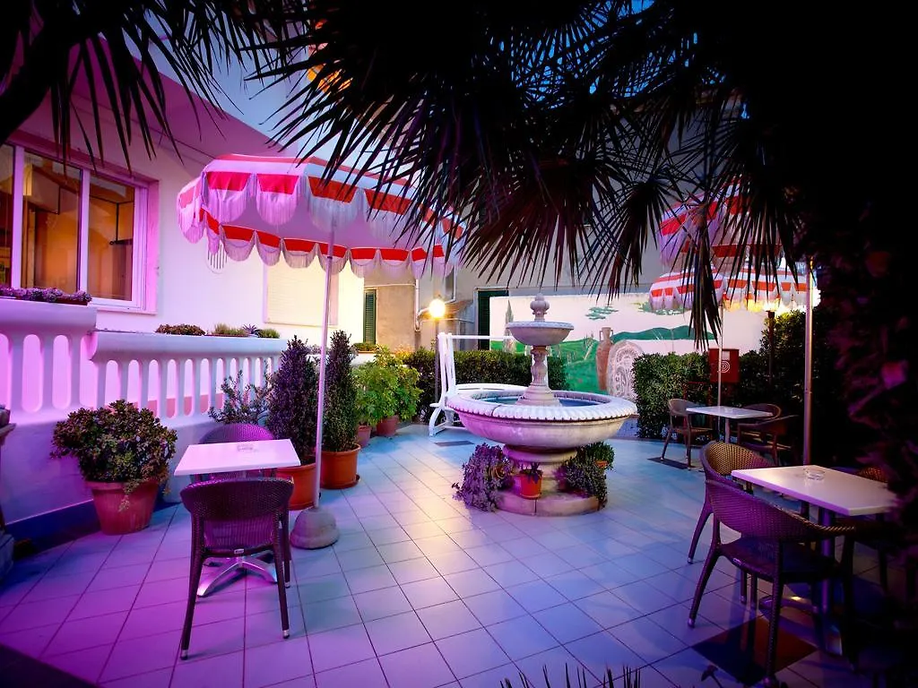 Hotel Sileoni Dependance Villa Antonio Marina di Cecina