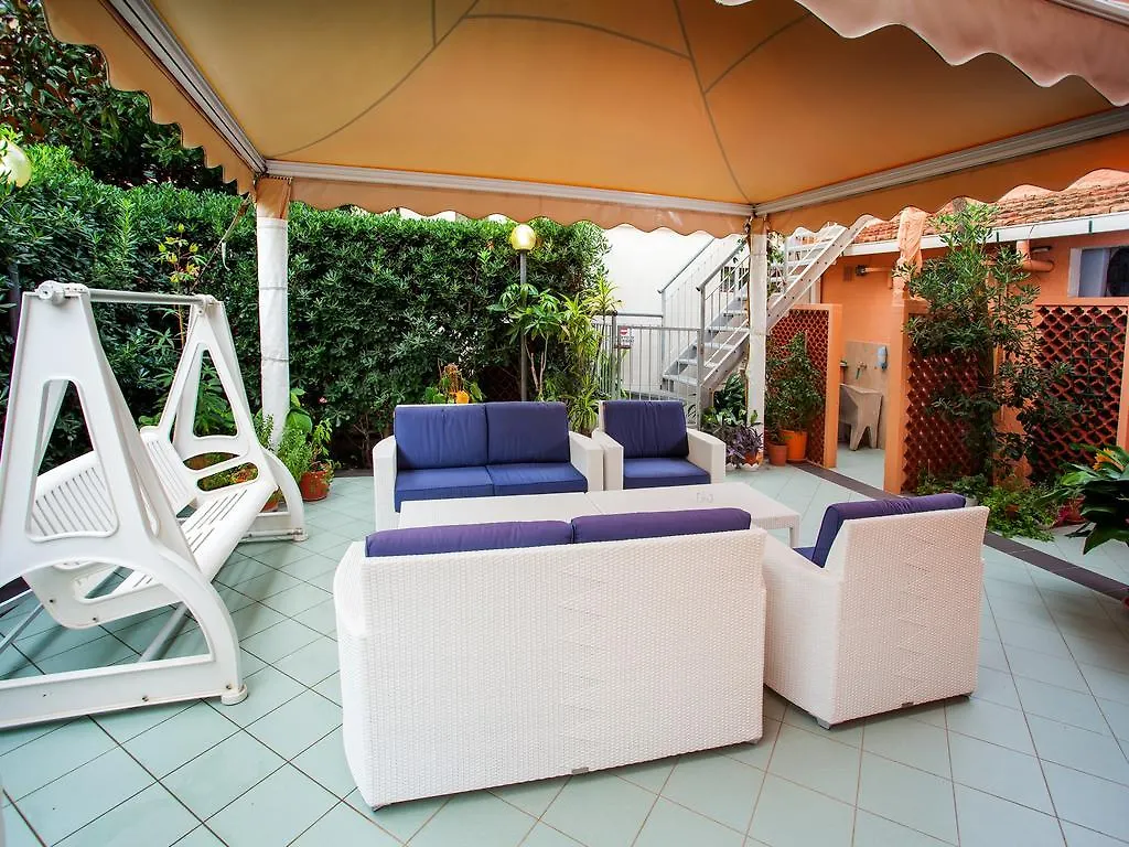 Hotel Sileoni Dependance Villa Antonio Marina di Cecina